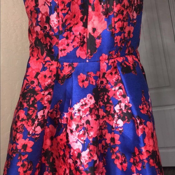 B. DARLING FIT AND FLARE DRESS - Picture 2 of 5